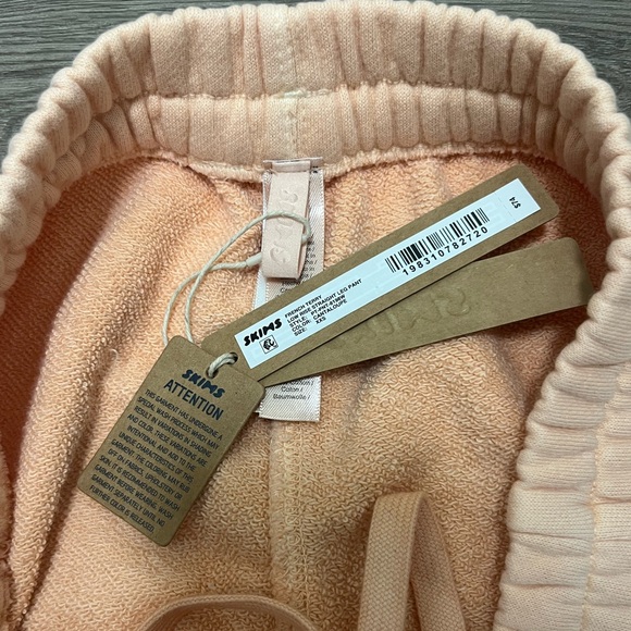Skims French Terry Low Rise Straight Leg Pant in Cantaloupe - Picture 5 of 8